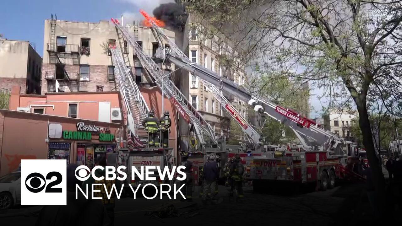 2 dead, 11 injured in Bronx building fire