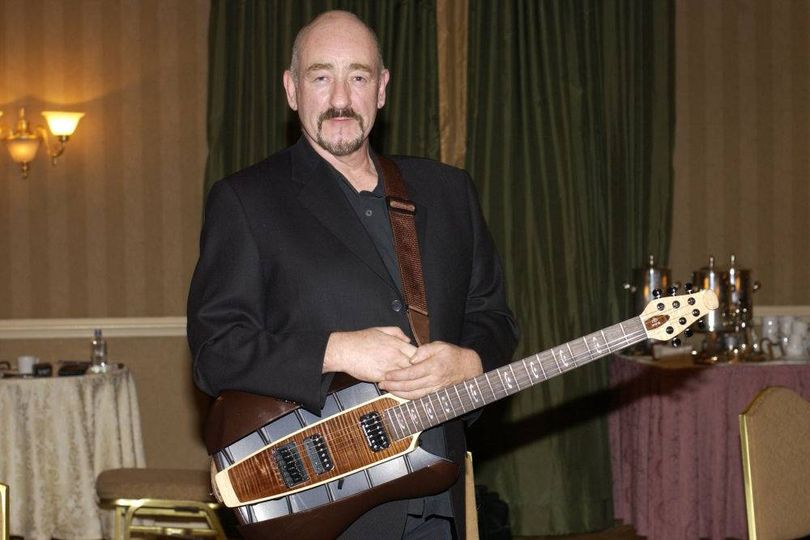 Rock music legend dies as heartfelt tributes pour in for star with ...