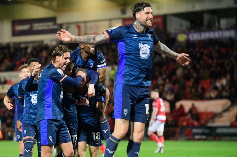 Seven great photos as Lincoln City celebrate League One title win