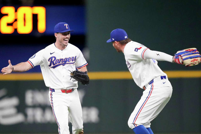 Evan Carter turns Rangers' fortunes with 'game-changing, momentum ...