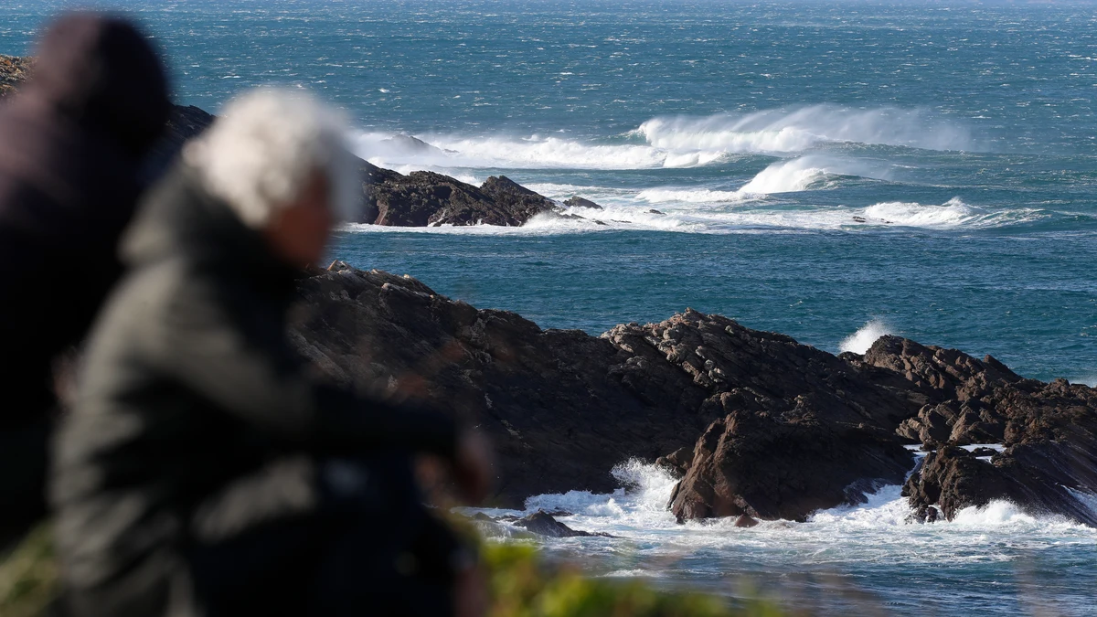 Tragedia con un quad: un joven muere tras caer al mar en Ribadeo