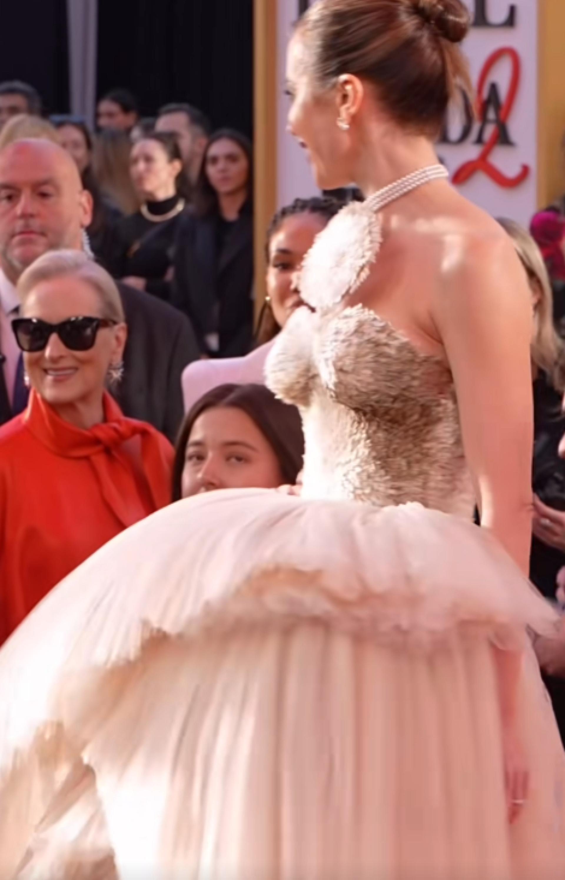 Meryl Streep’s reaction to Emily Blunt goes viral at New York premiere
