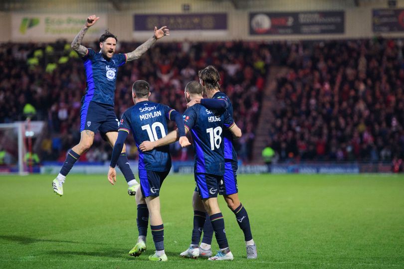 Seven great photos as Lincoln City celebrate League One title win