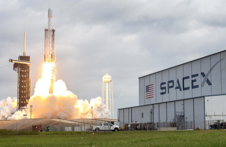 SpaceX lancerà il rover europeo per la missione ExoMars