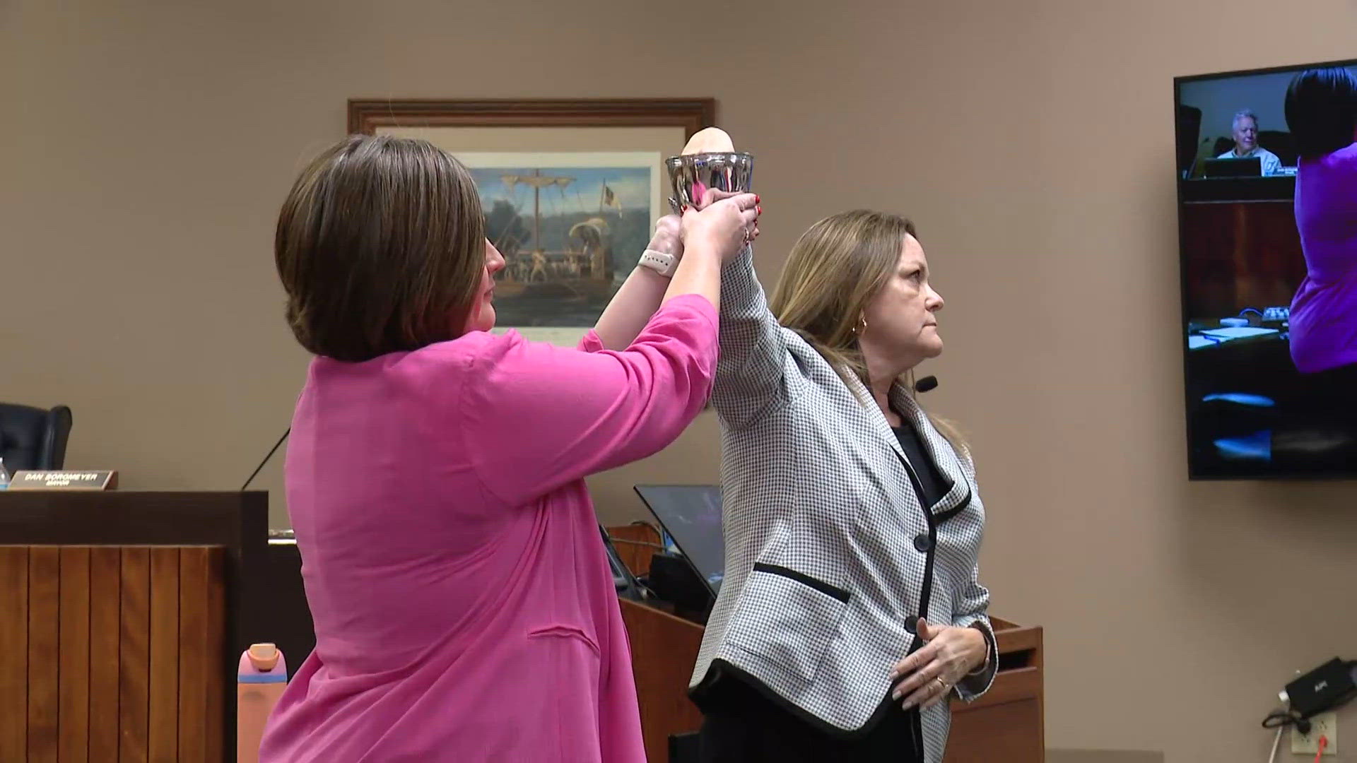 Random draw names Chris Kyle winner of St. Charles Ward 1 contest