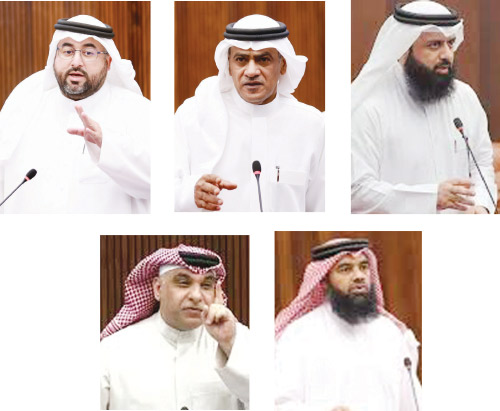 دعوة مجلس الشورى لعقد جلسة مستعجلة لسرعة تمرير مشروع القانون:موافقة نيابية لصرف رواتب أبريل للبحرينيين في القطاع الخاص من صندوق التعطل