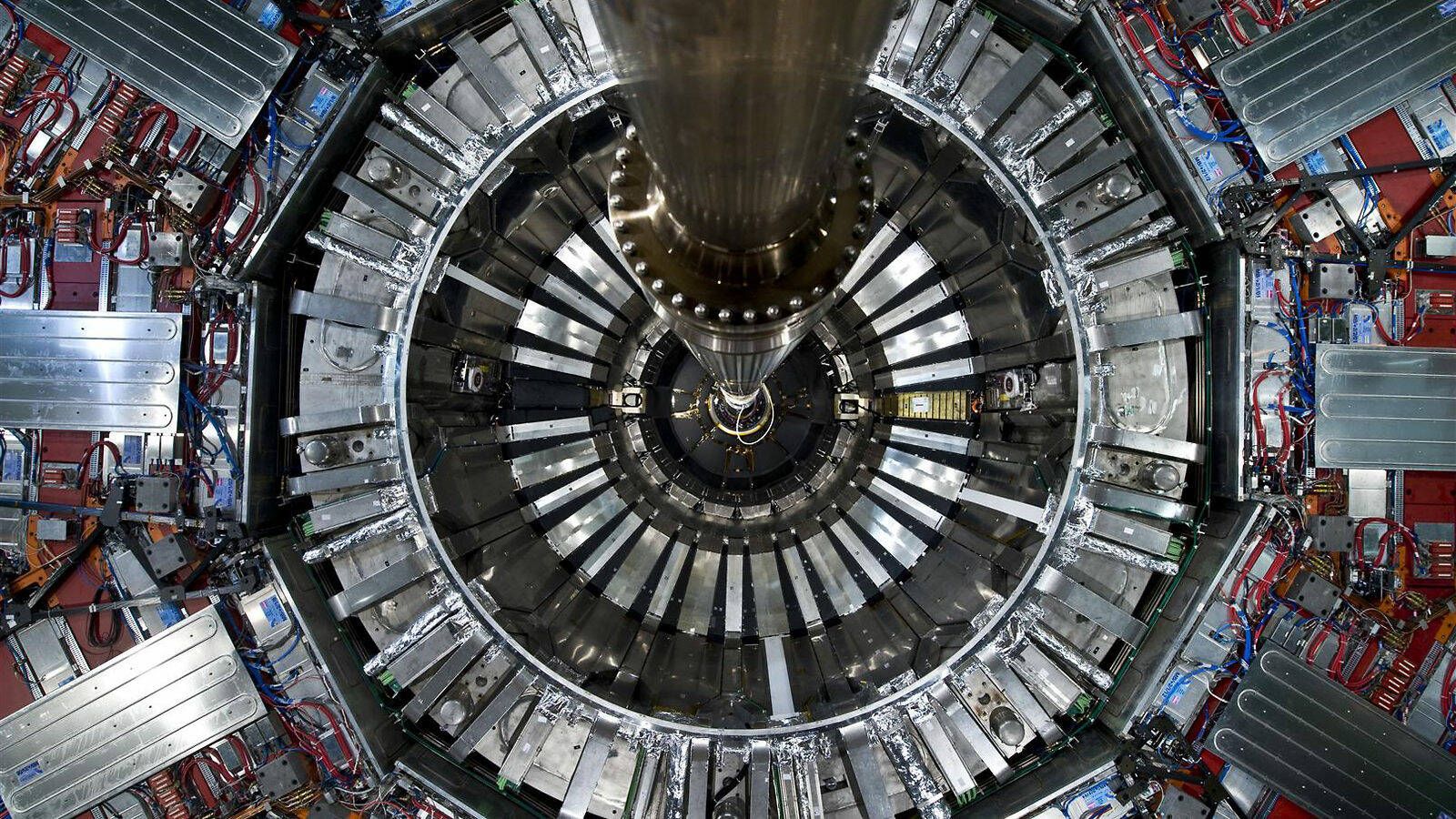 El CERN encuentra indicios de una física desconocida que desafía lo que ...