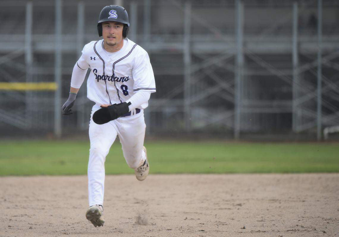 Sumner baseball makes a statement: 'If we're on, no one's beating us'