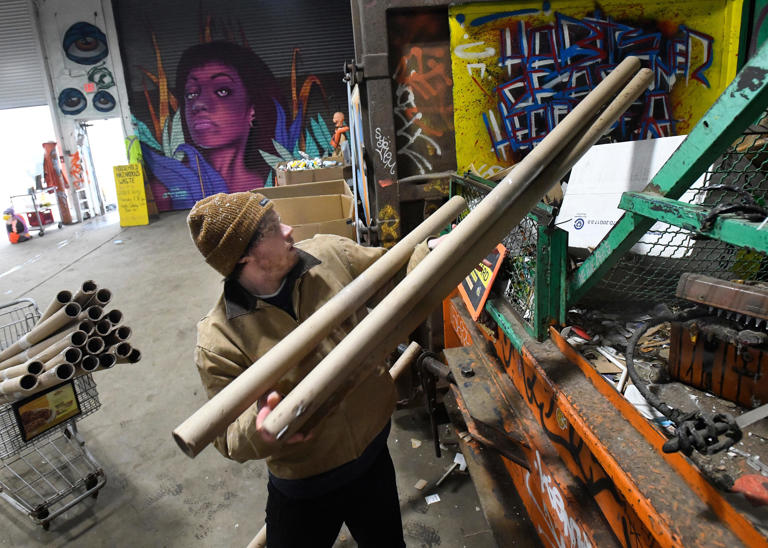 Recycling is on the rise in Michigan, but not by much