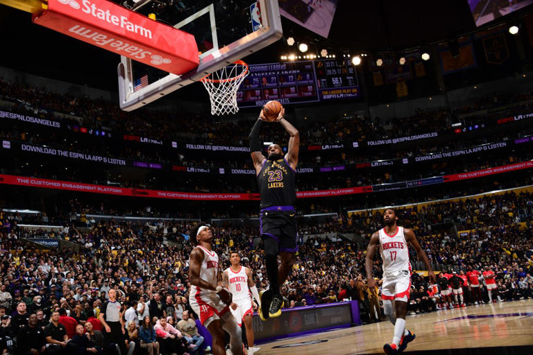 Lakers topple Rockets in Kevin Durant’s return to take 2-0 series lead