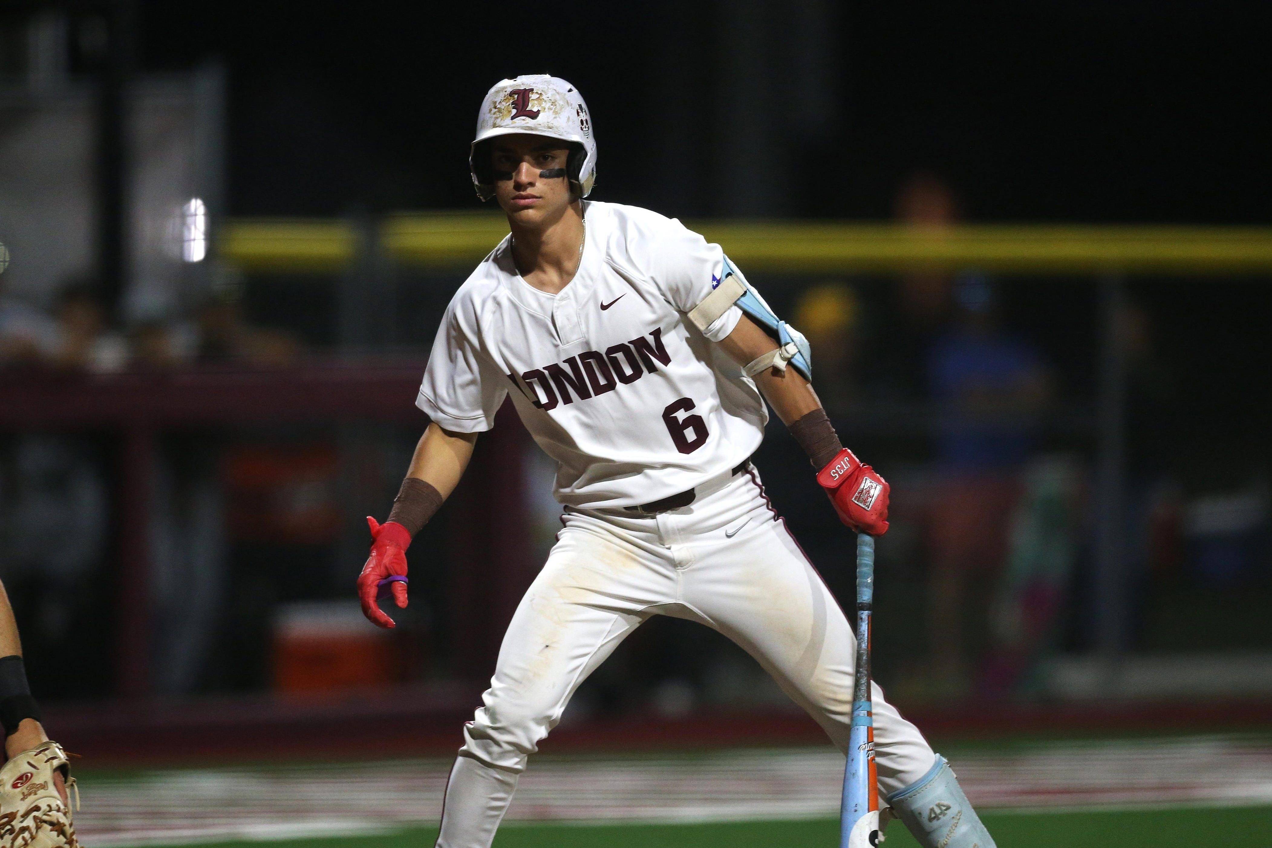 London baseball rolls past Falfurrias in Game 1 of regional final
