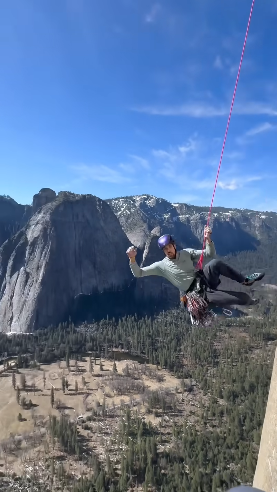 He swung 1,000 feet above the ground