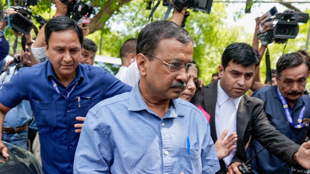 Delhi High Court judge withdraws from hearing contempt plea against Kejriwal