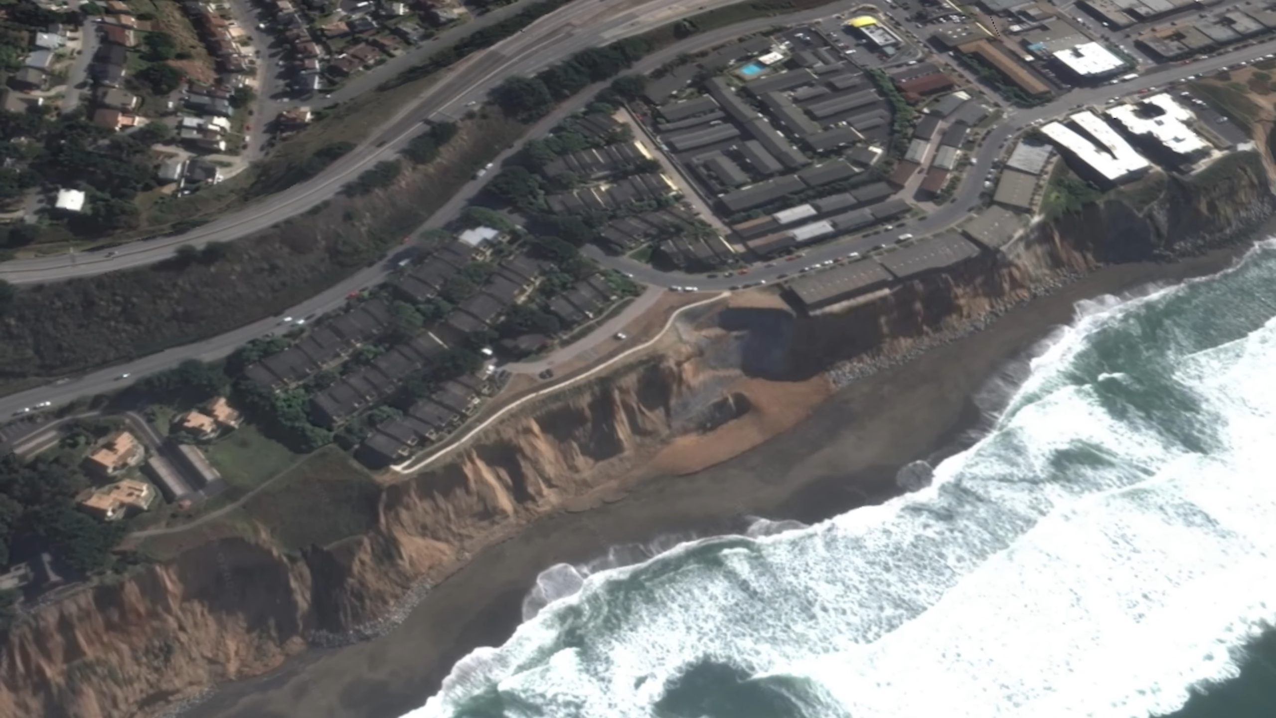 Homes in Pacifica are falling into the ocean... and it’s getting worse
