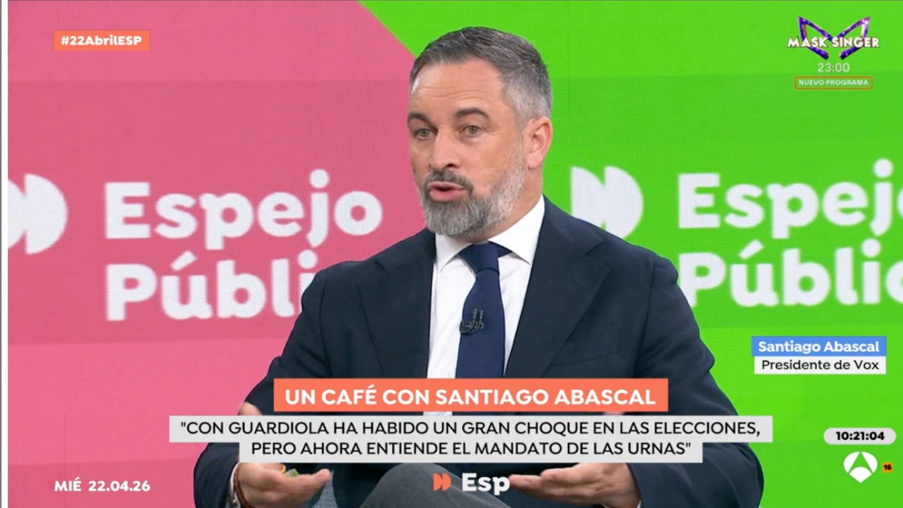 Abascal defiende la prioridad nacional: «La ilegalidad es que los ...