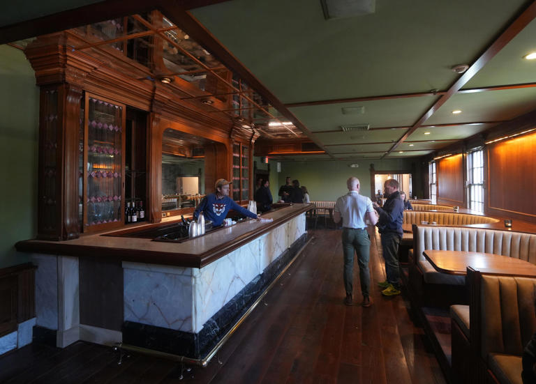 Worthington Inn sets reopening date, shares details of its new menu