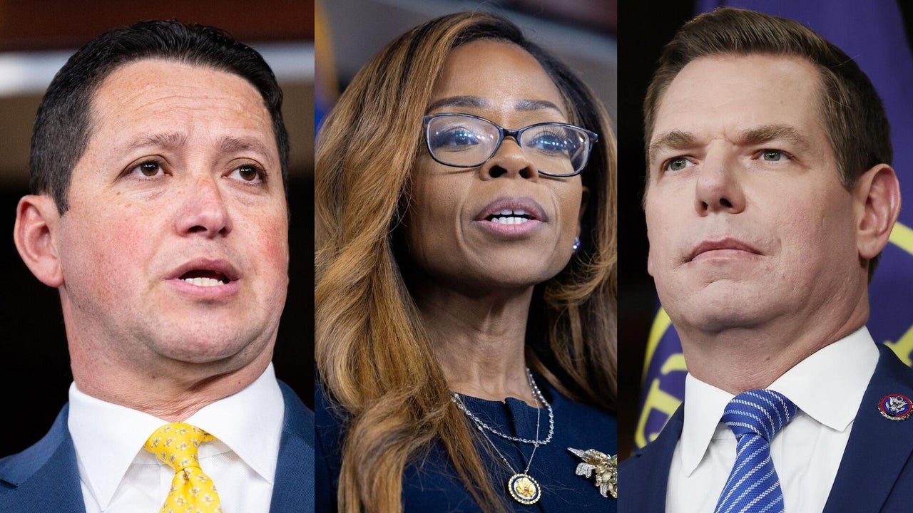 Congressional resignations disrupt House balance of power