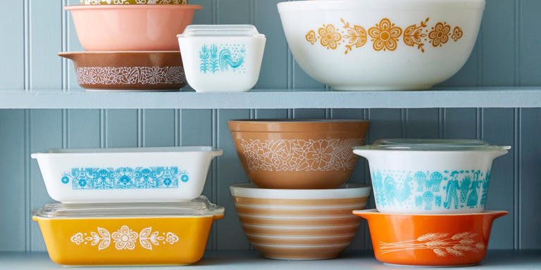 5 signs grandma’s Pyrex may be worth a lot of money