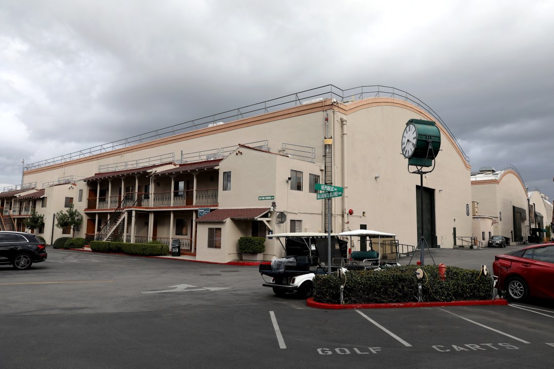 Netflix in talks to buy historic Radford Studio Center in Studio City ...