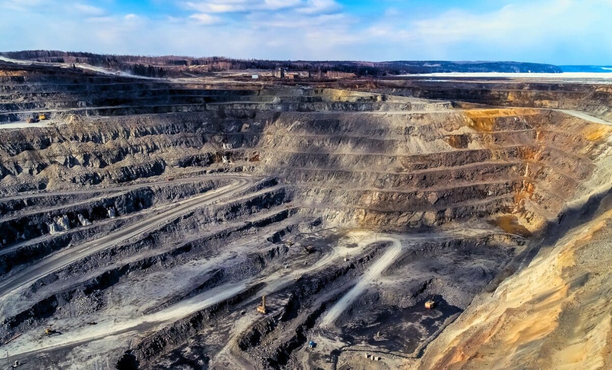 Geologists unearth a colossal copper, gold, and silver deposit: The ...