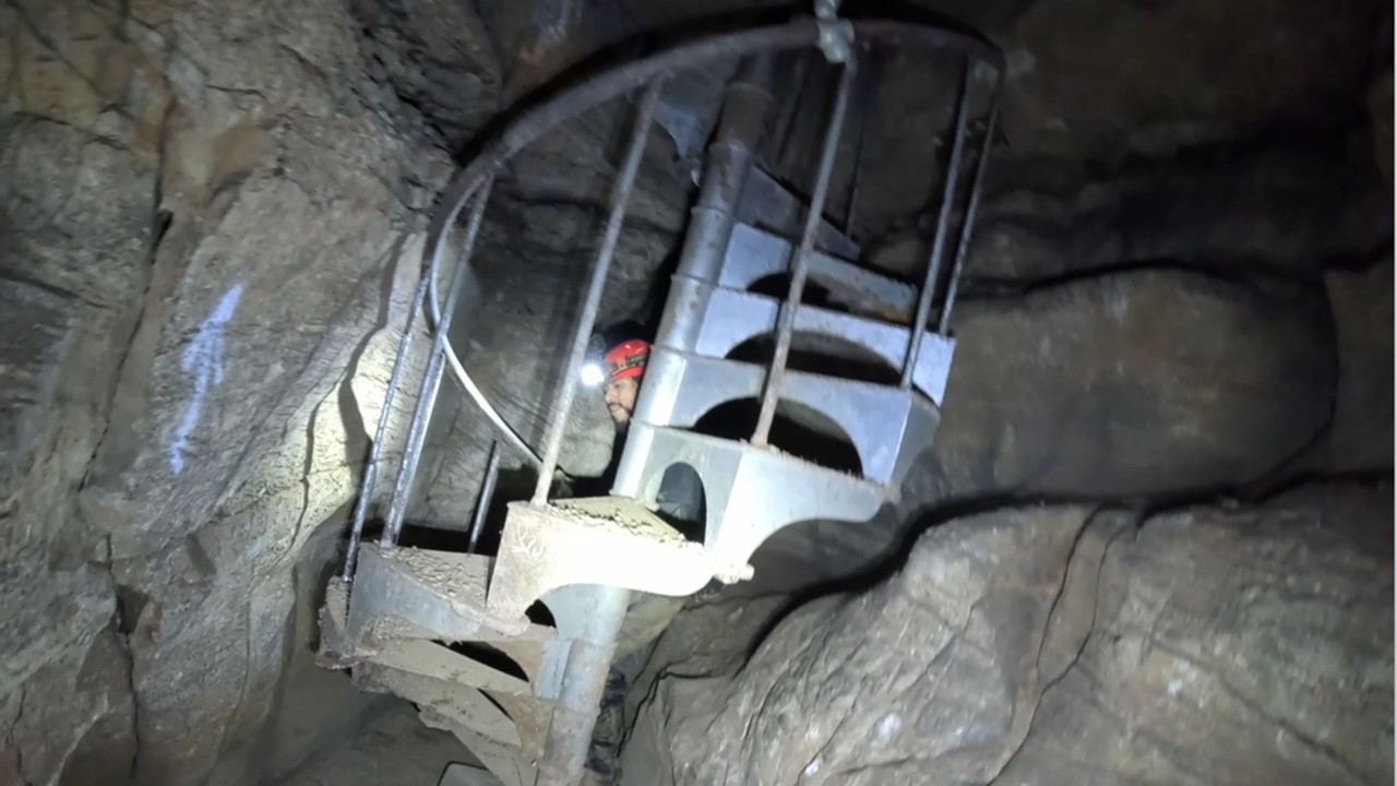 This train tunnel looks fine until the footage starts