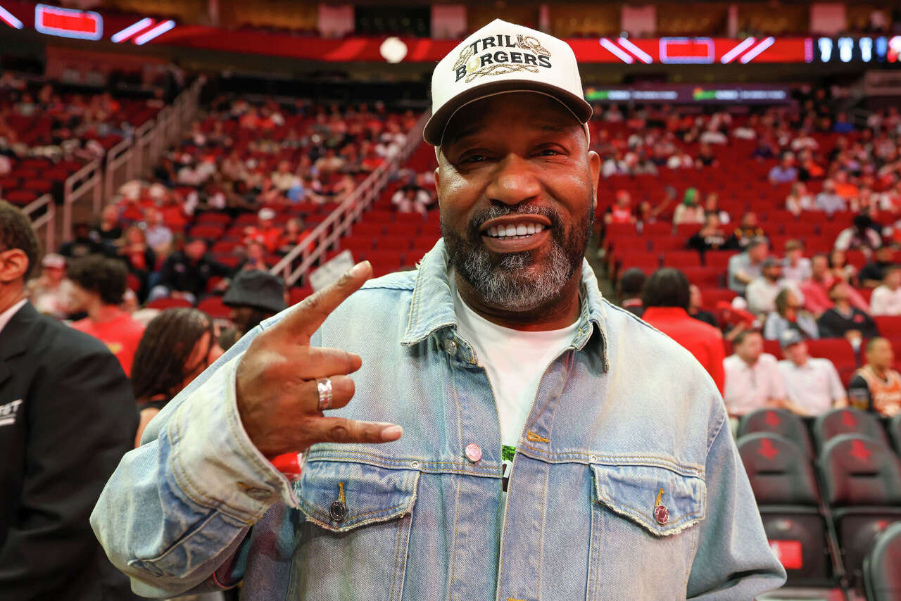 As the Rockets return home, who should Houston's Spike Lee be?