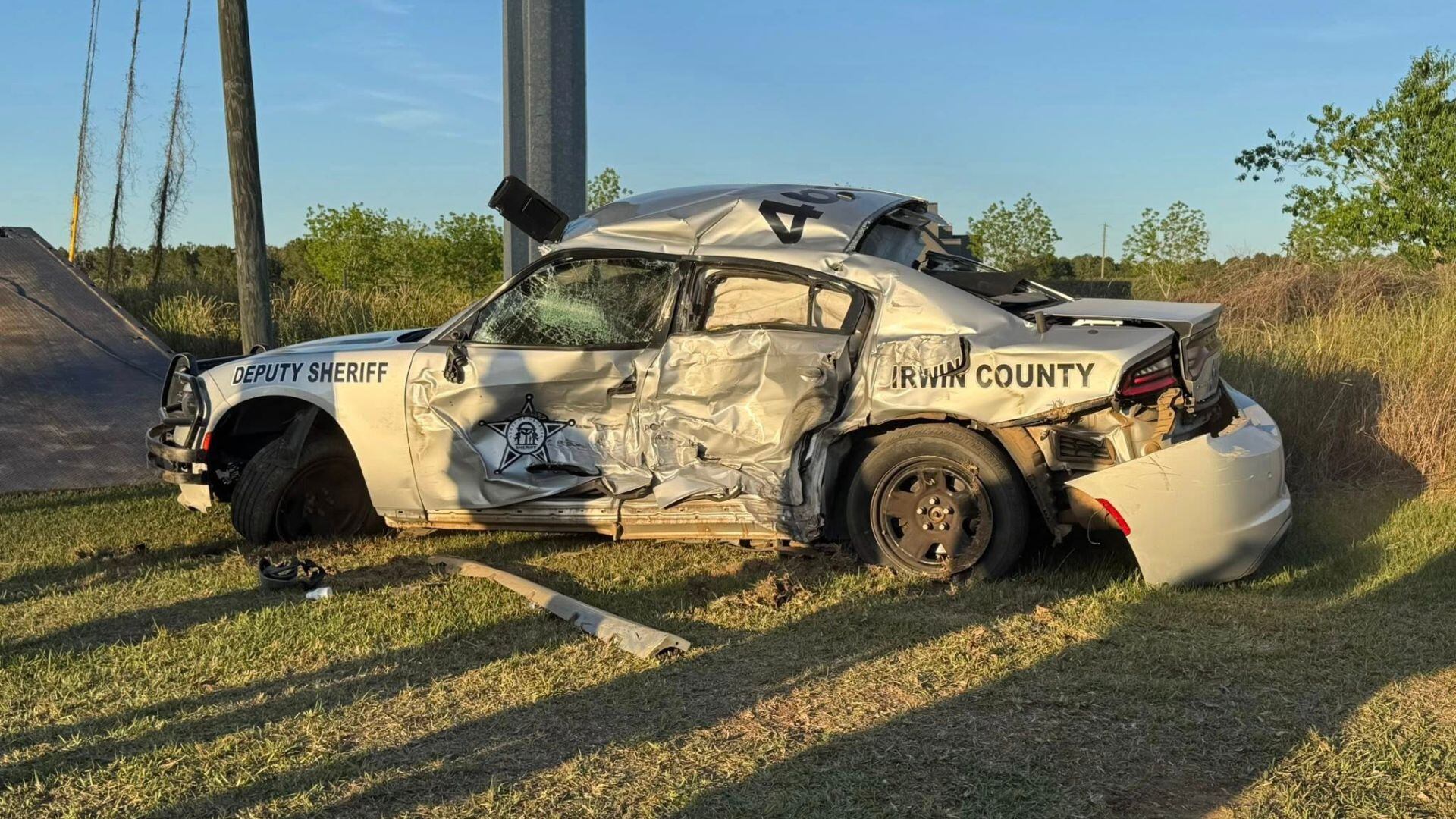 Irwin County deputy recovering after crash with suspected drunk driver