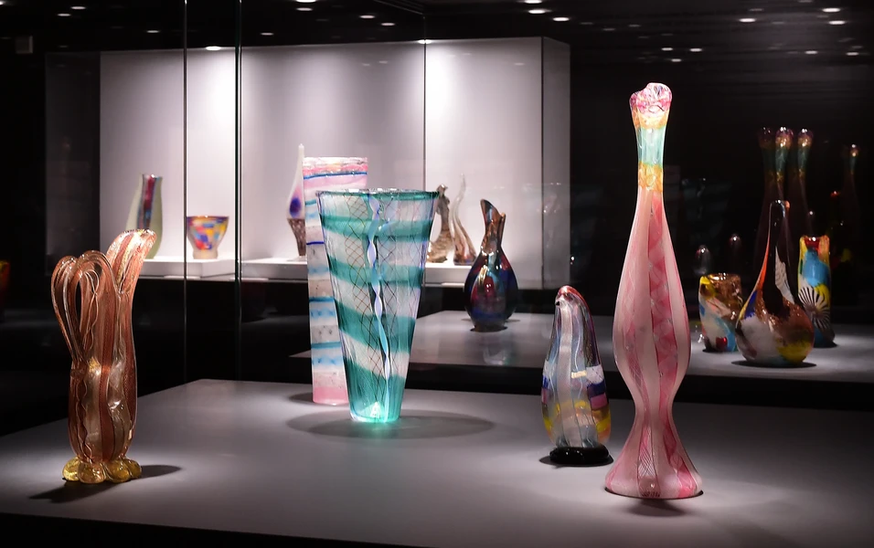 Fresh guides highlight soaring values in vintage collectibles