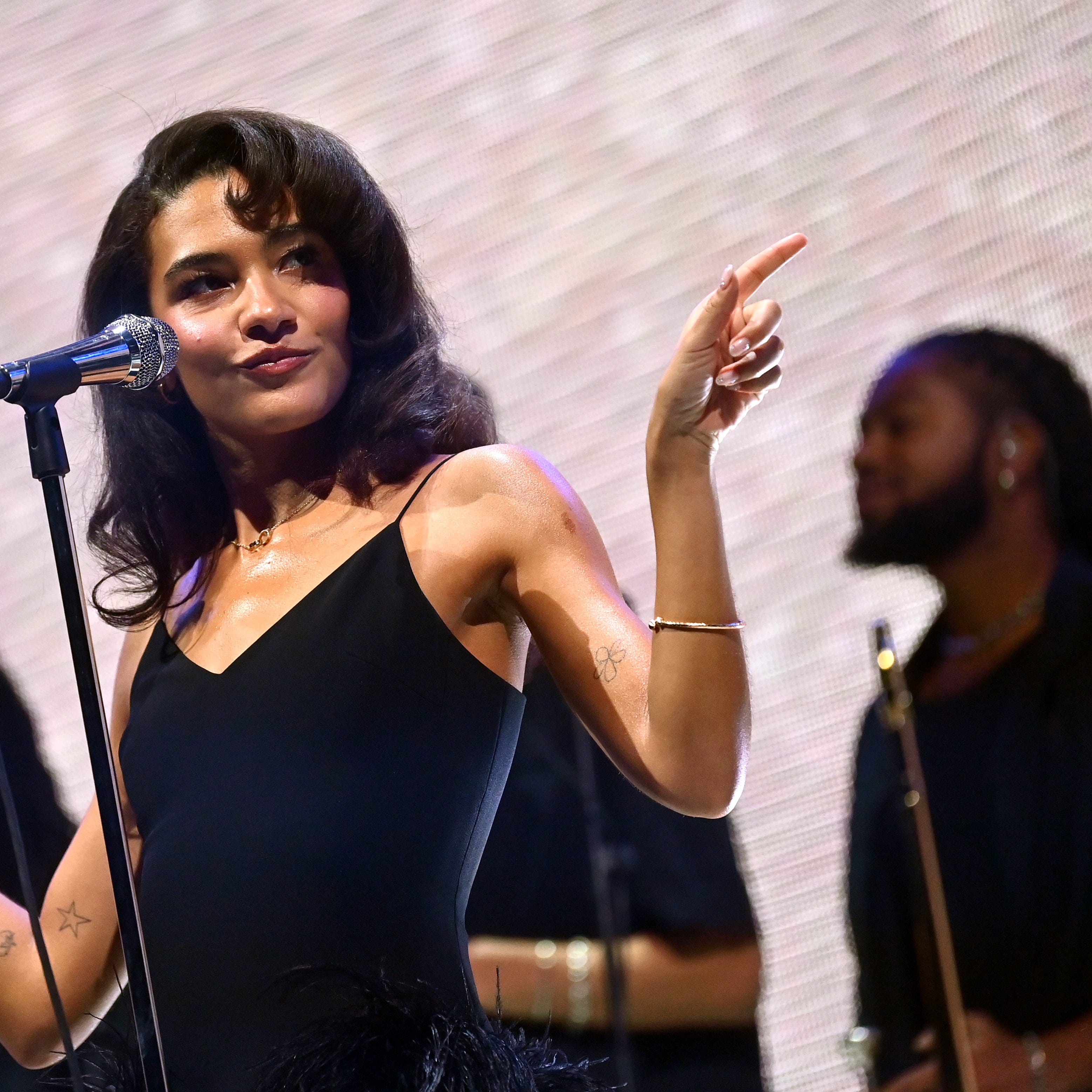 Olivia Dean to kick off her first-ever world tour, shop tickets now