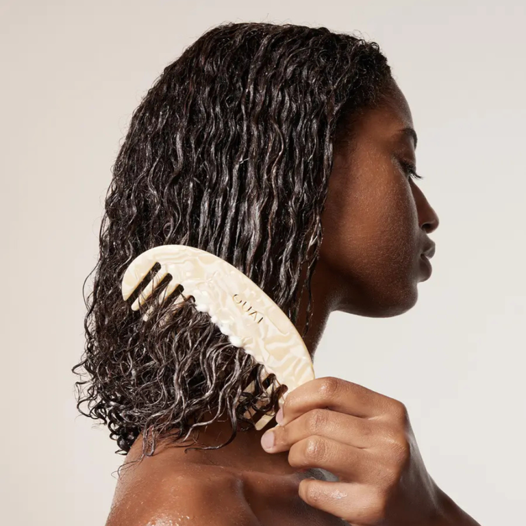 The best hair masks for deep repair (and how to use them properly)