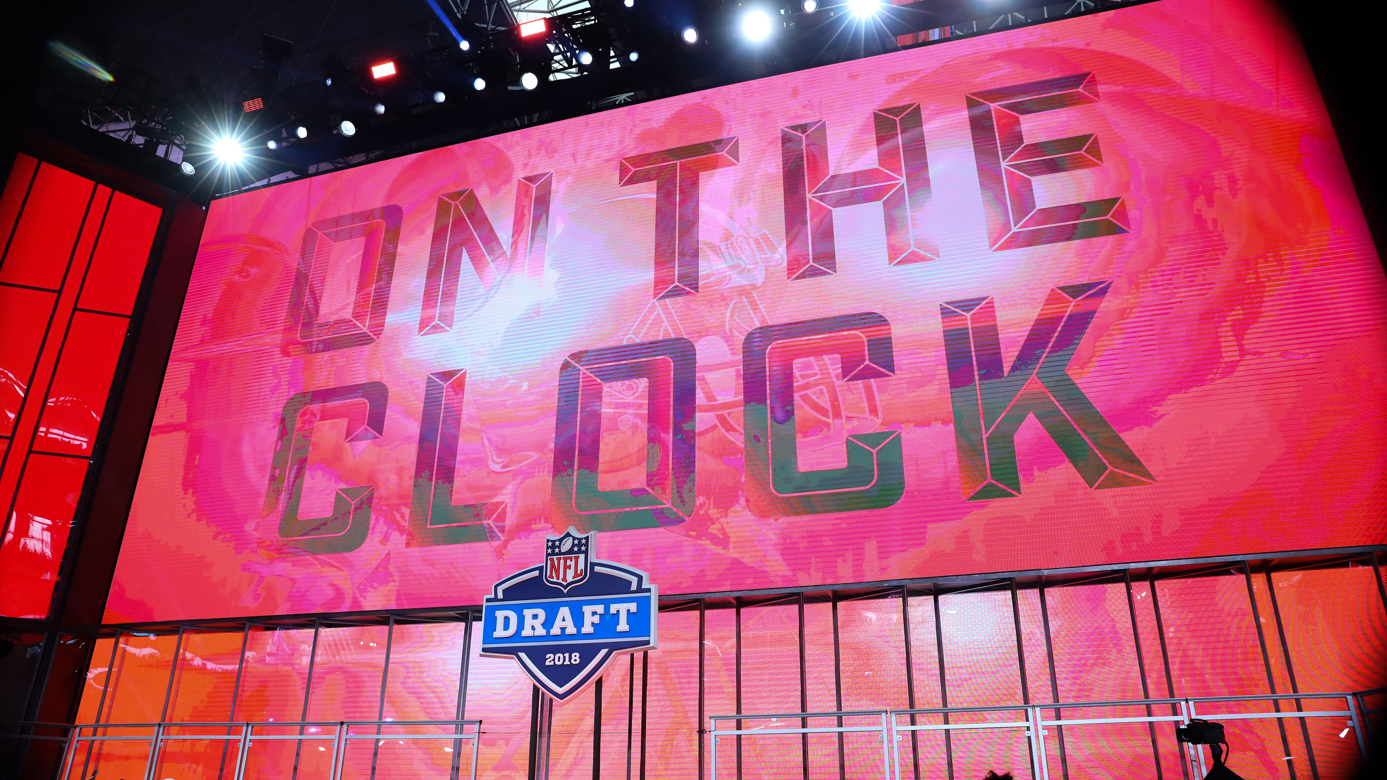 On the clock: Here's how much time there is between each pick in the ...