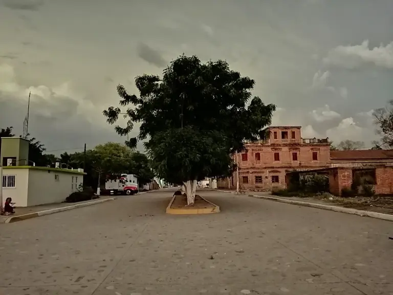 Tiene 150 años y escondía oro: la historia de una casona en Estación ...