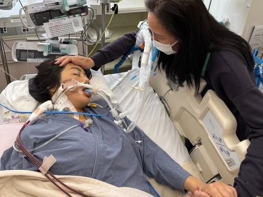 Texas nurse fighting for her life after sudden liver failure on Japan ...