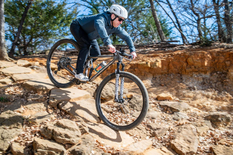 I rode two 32-inch full-suspension race bikes. Here’s what you need to know
