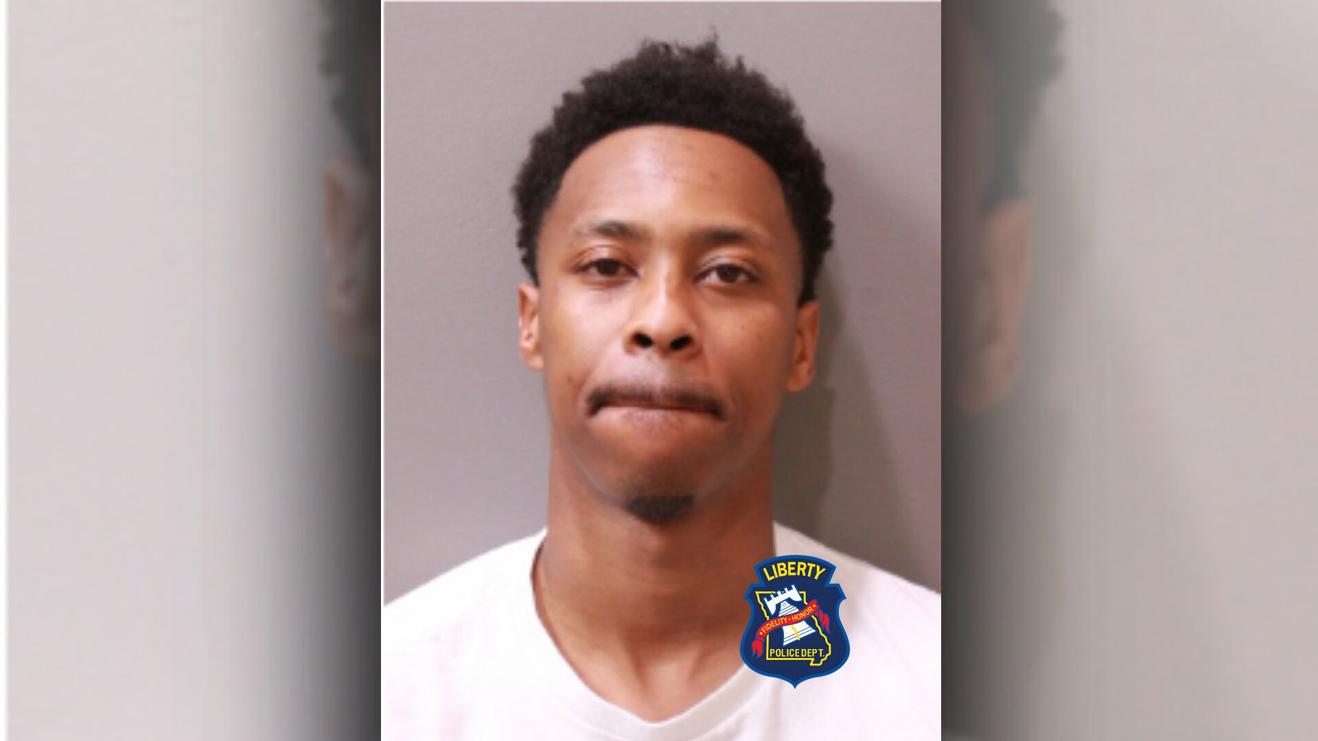 Kansas City man charged after 102 mph chase, passenger trapped inside ...