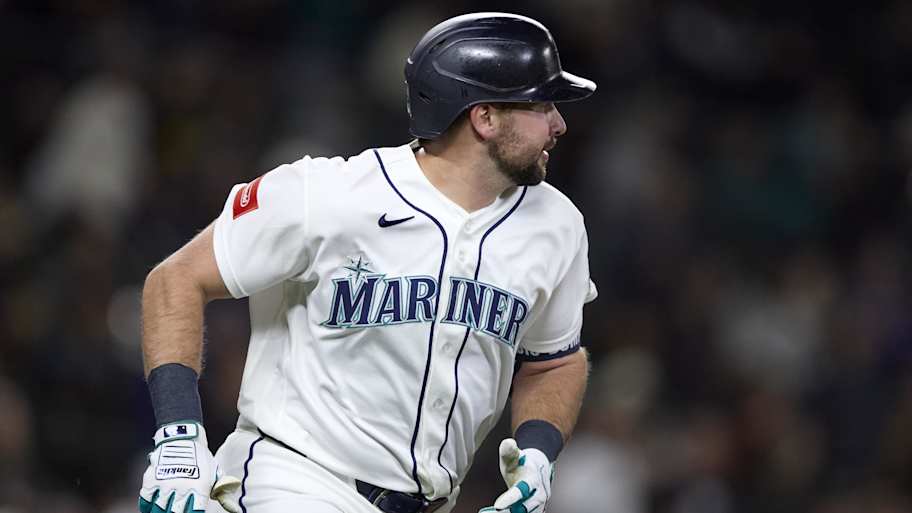 Cal Raleigh’s bat is showing life and Mariners desperately need more
