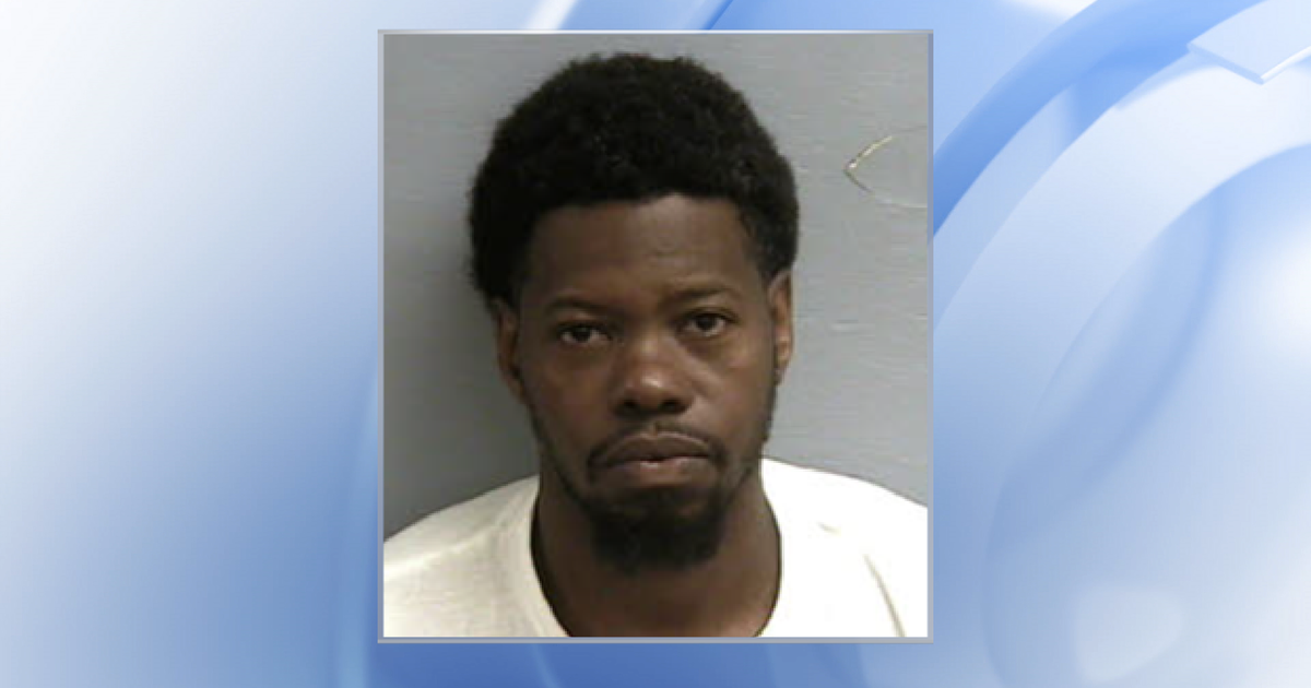 Inmate arrested, charged with escaping prison and holding Lee County ...