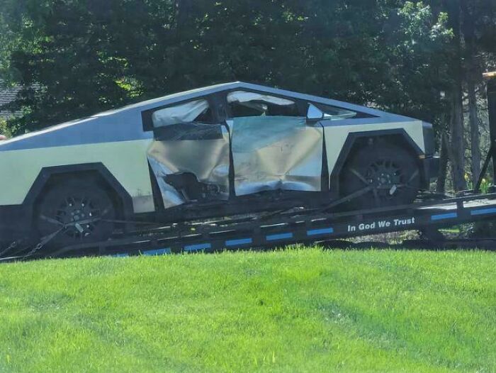 69 Expensive Fails That Hurt So Bad To Look At, You May Physically Feel It