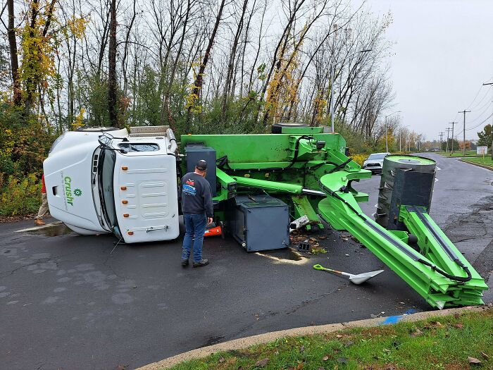 69 Expensive Fails That Hurt So Bad To Look At, You May Physically Feel It