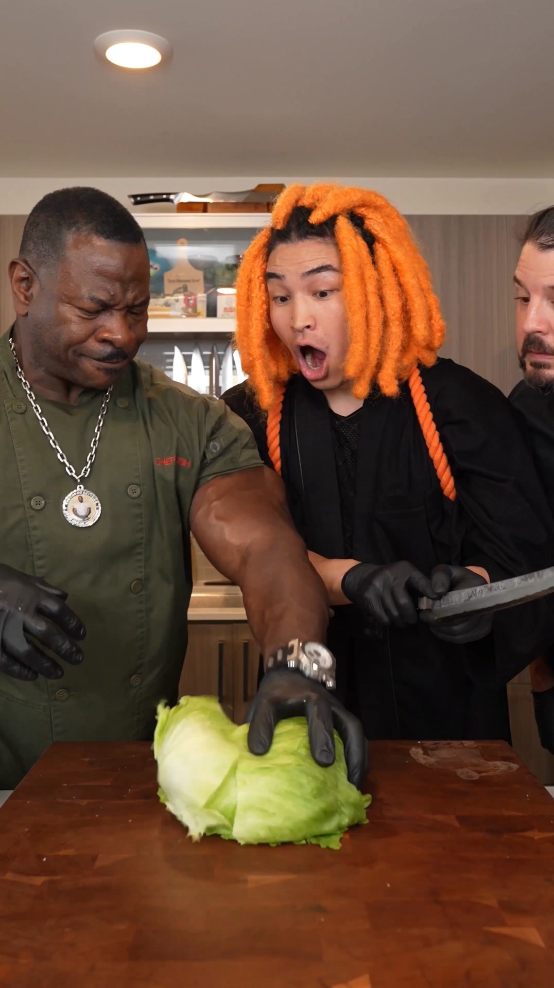 Giant burger cooking challenge
