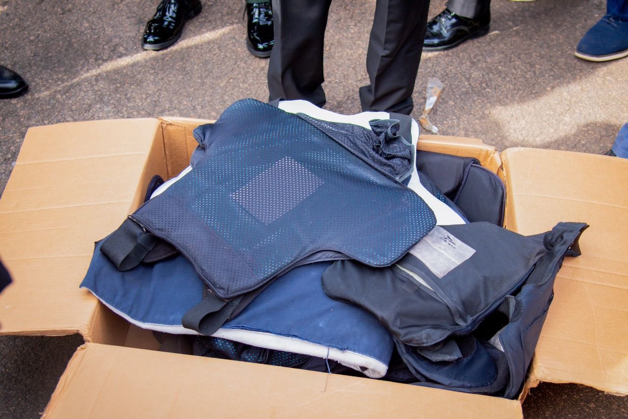 Photos: IG receives protective gear from US group