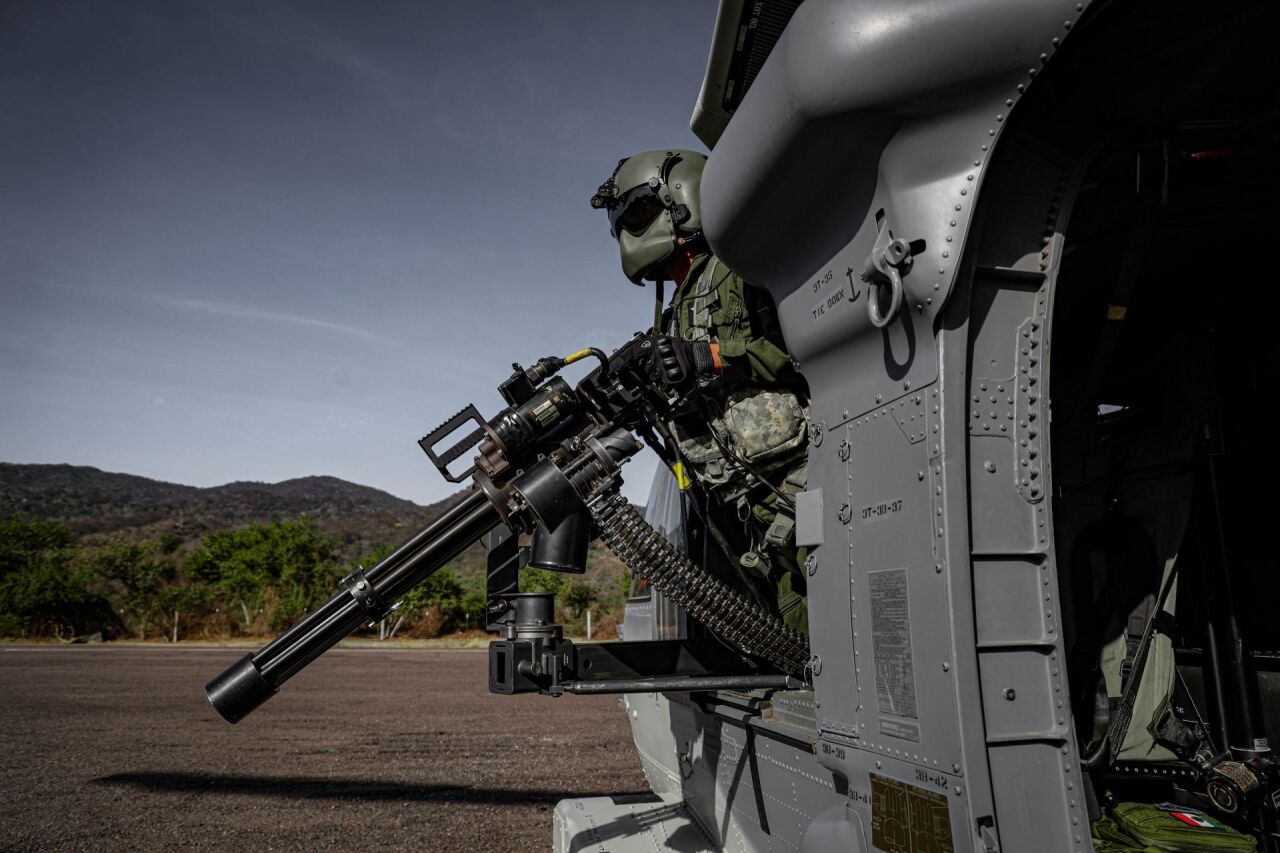 Autoridades federales despliegan mega operativo en Sierra de Sinaloa