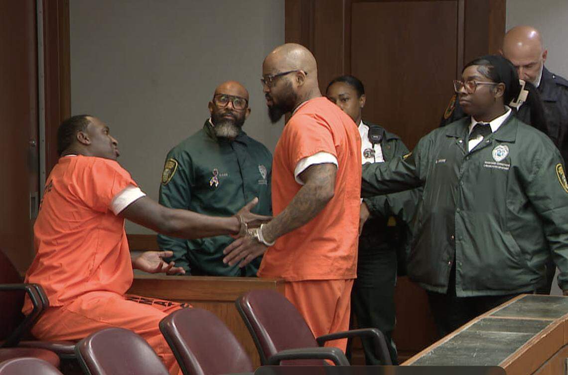 After rejecting plea deal, man accused of double murder storms out of court