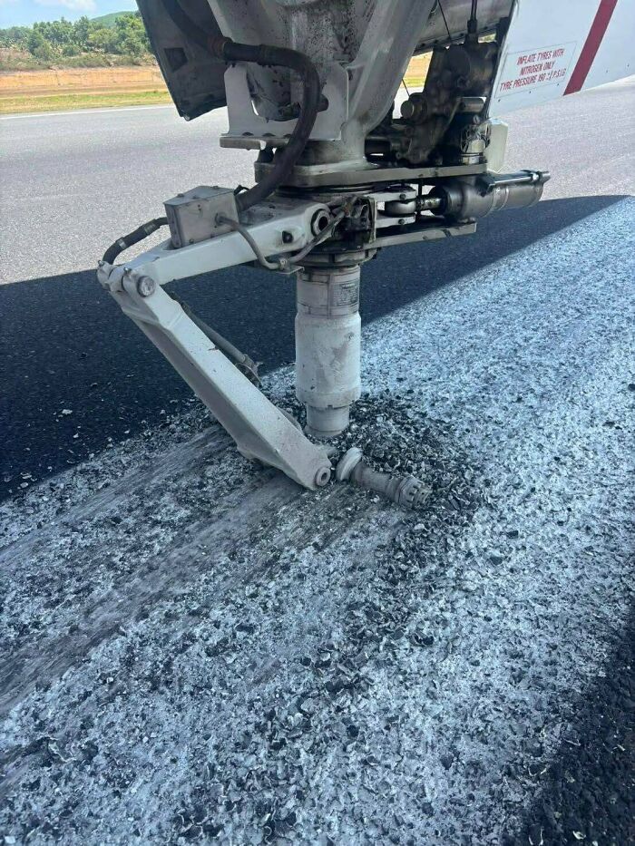 69 Expensive Fails That Hurt So Bad To Look At, You May Physically Feel It