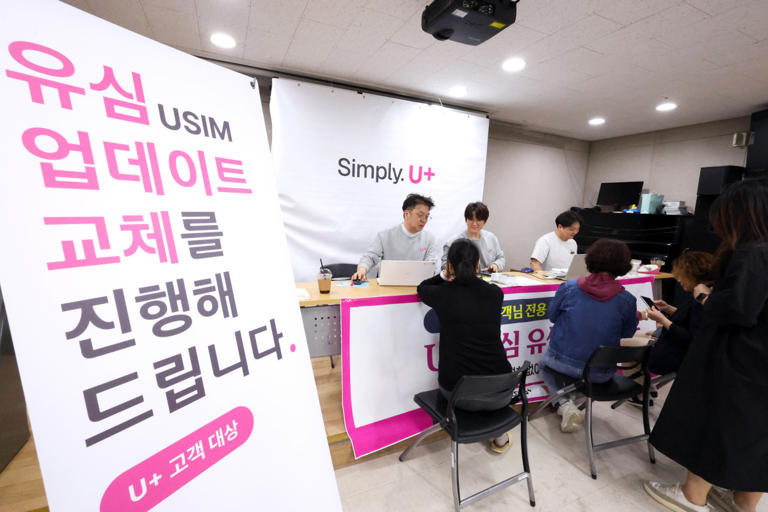 LG유플러스, 유심 업데이트·교체 누적 건수 100만건 돌파