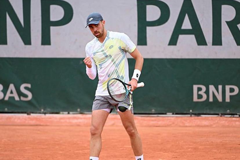 Benjamin Bonzi avant d'affronter le numéro 1 mondial Jannik Sinner au ...