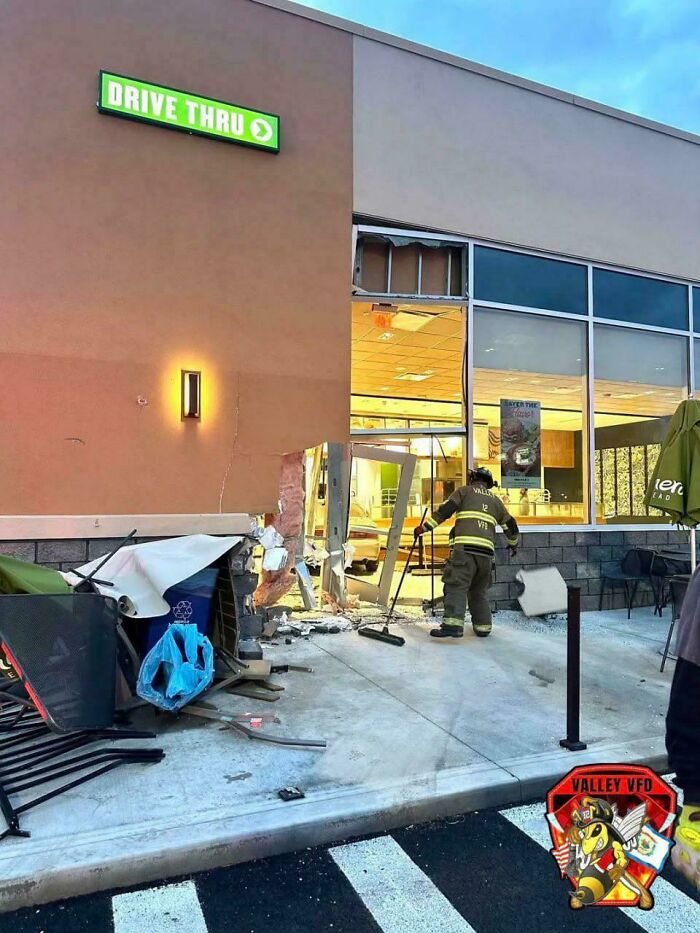 69 Expensive Fails That Hurt So Bad To Look At, You May Physically Feel It