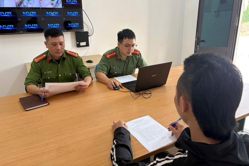 Lào Cai xử phạt TikToker đăng video phản cảm để câu view