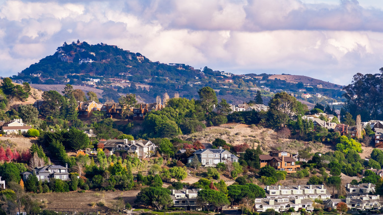 One Of California's Friendliest Cities Is An Artsy, Bustling Gem That Resembles A European Village