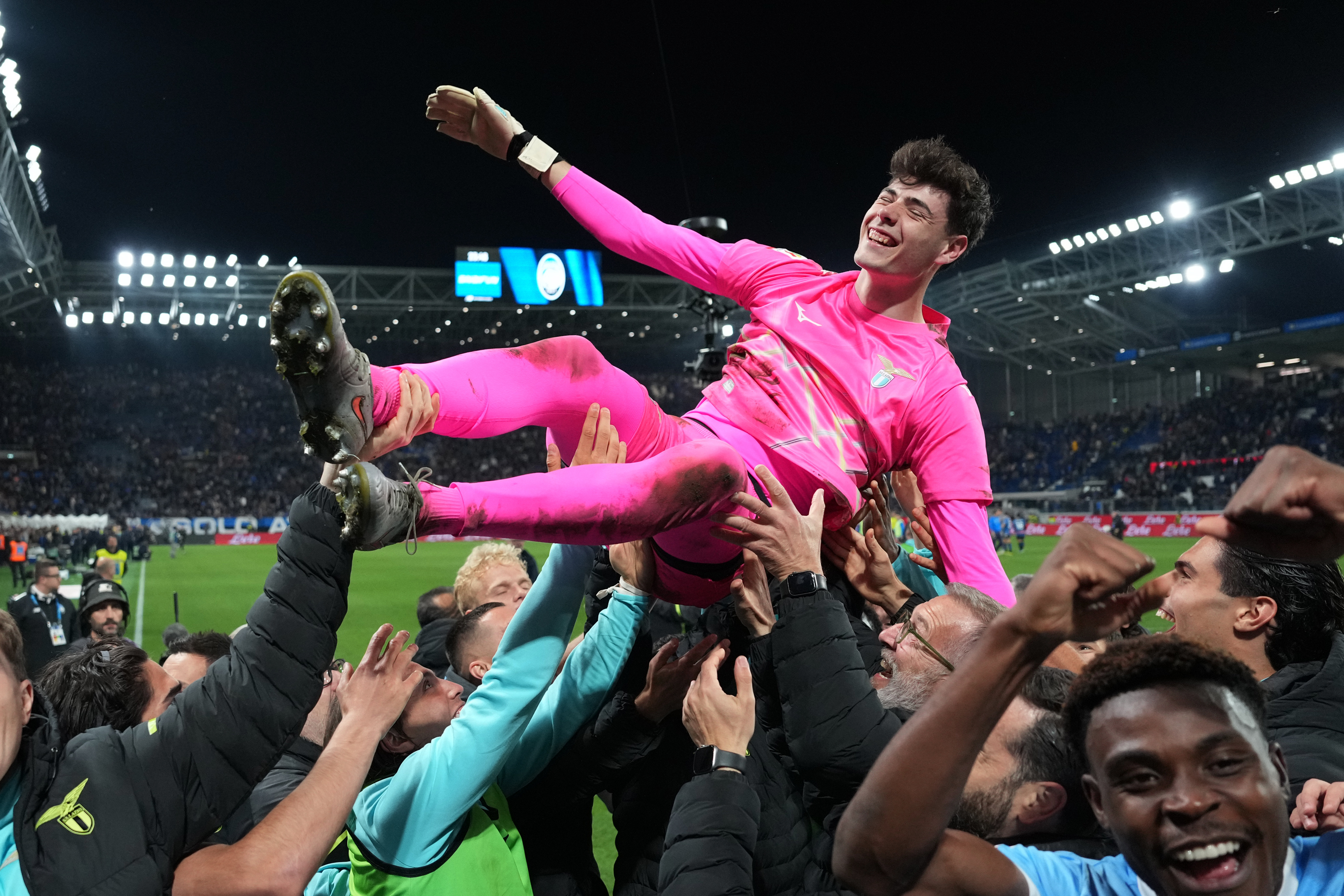 Motta saves 4 penalties in shootout win over Atalanta as Lazio reaches ...